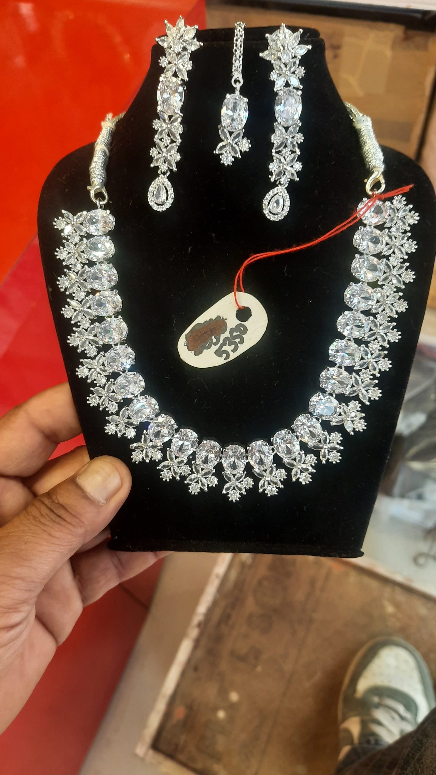 AD12-Necklace