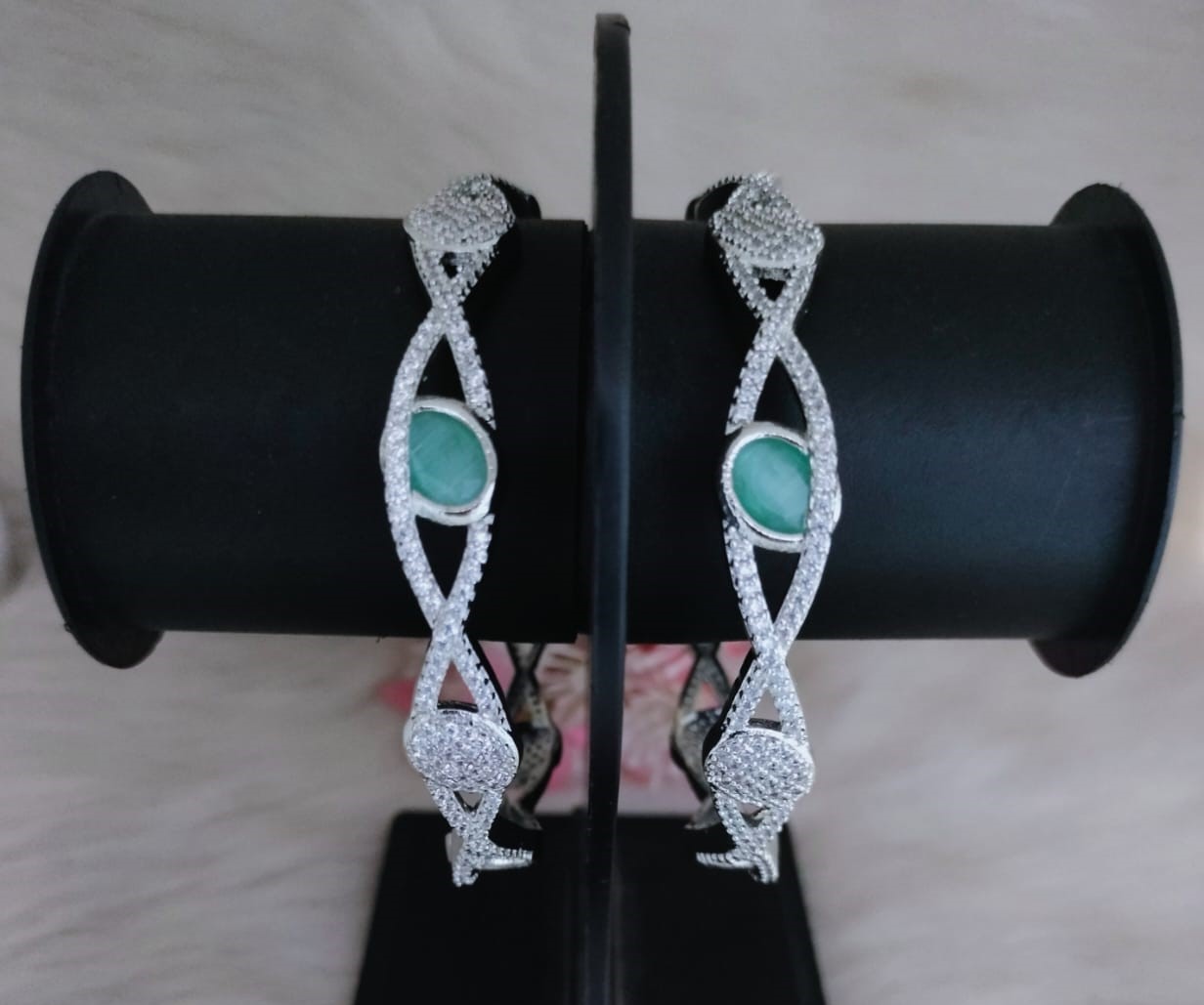 AD03-Bangles